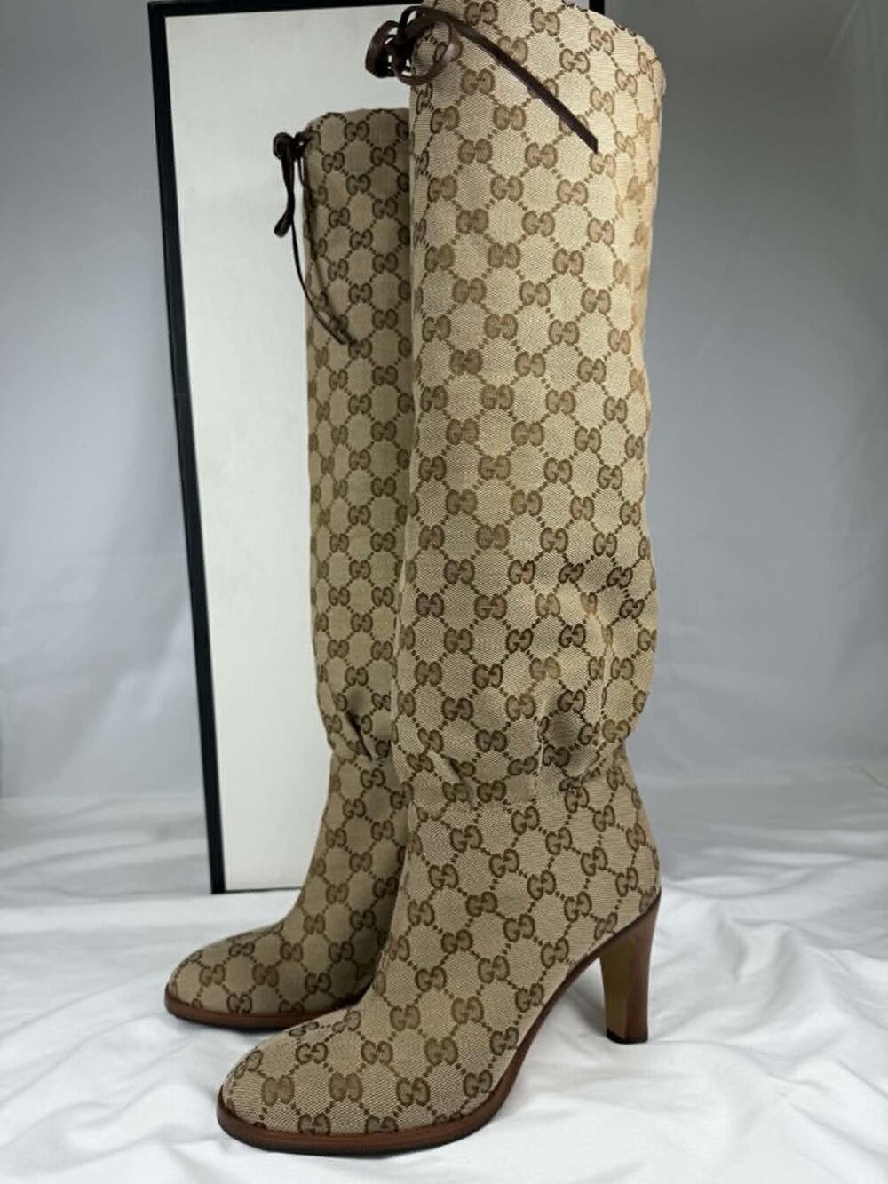 Gucci Lisa Monogram Slouch Knee High Heeled Pull On Boots US 8 SPB-TS 369179